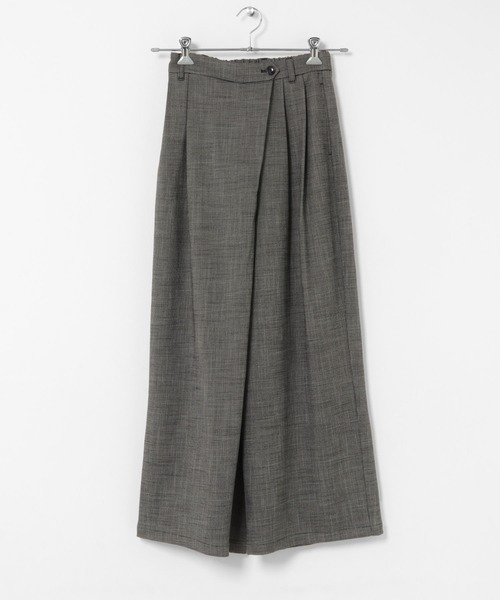 ITEMS URBANRESEARCH(アイテムズ アーバンリサーチ)の「ラップワイドパンツ(その他パンツ・レディース・ブラウン/ブラック・SMALL/MEDIUM)」の10枚目の写真