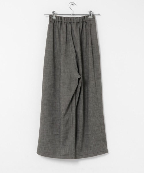 ITEMS URBANRESEARCH(アイテムズ アーバンリサーチ)の「ラップワイドパンツ(その他パンツ・レディース・ブラウン/ブラック・SMALL/MEDIUM)」の13枚目の写真