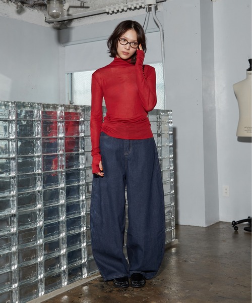 OFROOM(オフルーム)の「【2026秋冬新作】Sheer Long Sleeve Turtle|シアーロングスリーブタートル(Tシャツ/カットソー・レディース・レッド/チャコールグレー/ホワイト/ネイビー/グレー/ブラック・FREE)」の20枚目の写真