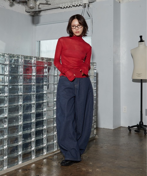 OFROOM(オフルーム)の「【2026秋冬新作】Sheer Long Sleeve Turtle|シアーロングスリーブタートル(Tシャツ/カットソー・レディース・レッド/チャコールグレー/ホワイト/ネイビー/グレー/ブラック・FREE)」の22枚目の写真