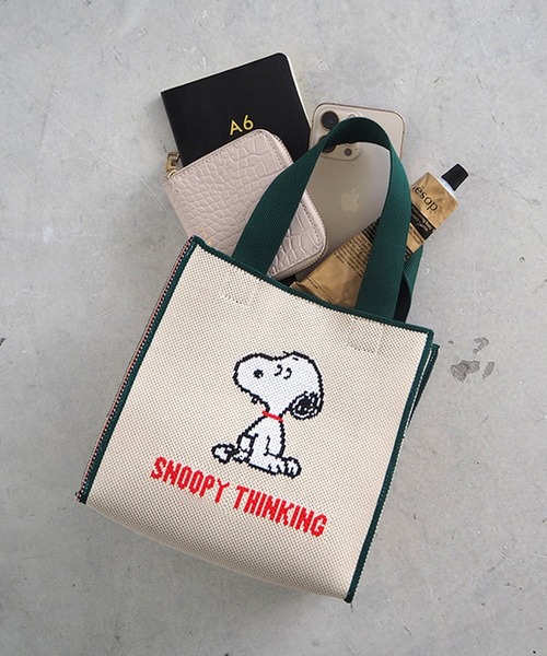 PEANUTS(ピーナッツ)の「"11"≪PEANUTS≫1ポケット ジャガード キュービック バッグ(トートバッグ・レディース・スカイブルー/ライトグレー/スミクロ/ベージュ・ONE SIZE)」の9枚目の写真