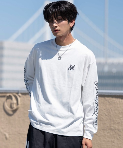 WEGO(ウィゴー)の「WEGO/【26年秋冬新作】アクセ付きスクリプトグラフィックT(LS)(Tシャツ/カットソー・メンズ・ホワイト/ブラック・MEDIUM/LARGE)」の8枚目の写真
