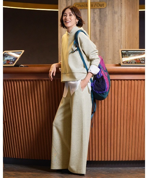 DoCLASSE( ドゥクラッセ)の「ライトダンボールニット・ワイドパンツ(その他パンツ・レディース・ライトグレー/チャコール/グレー/ネイビー/バーガンディー・L/XL/XXL/S/M)」の2枚目の写真