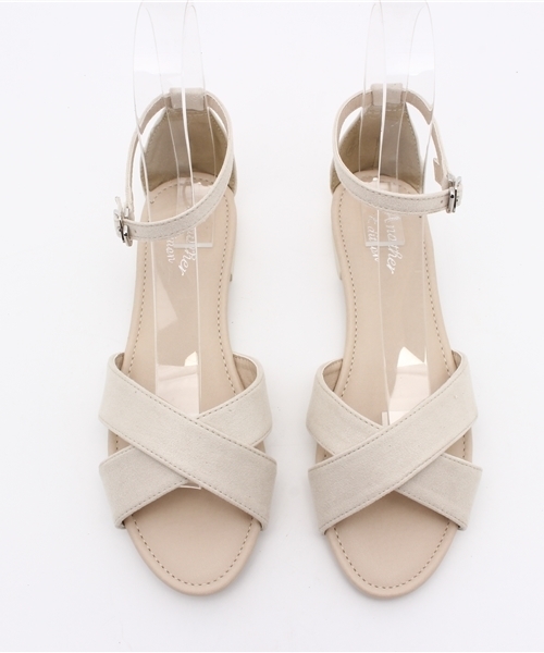 Another Edition（アナザーエディション）の「クロスフラットサンダル/AEBFC Cross FLT SNDL◆（サンダル・レディース・オフホワイト/ブラック/レッド/ライトブルー・MEDIUM/LARGE/SMALL）」の5枚目の写真