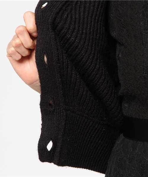 mystic（ミスティック）の「2WAYVネックショートカーデ（ニット/セーター・レディース・ピンク/グレー/ブラック/ベージュ・ﾌﾘ-）」の11枚目の写真