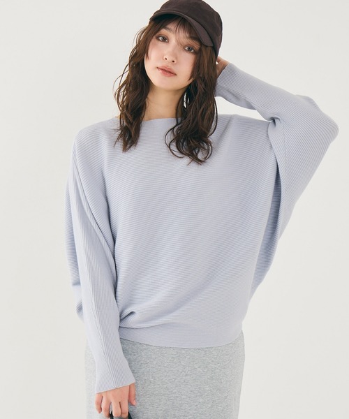 coca(coca)(コカ)の「しっとりやわらかボートネックドルマンニット(ニット/セーター・レディース・グレー/ブラック/ホワイト/パープル/ベージュ/レッド/グリーン/ブラウン/アイボリー/ブルー/ブルー系その他2/イエロー/ライトグリーン/ピンク系その他/チャコールグレー/ライトベージュ/ライトピンク/ライトグレー/グレイッシュベージュ/ピンク/ライトブルー/ネイビー・ONE SIZE/M/L/S)」の13枚目の写真