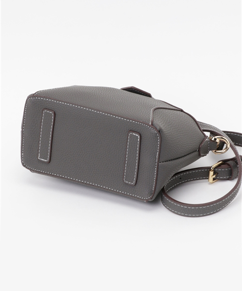 PLAIN CLOTHING(プレーンクロージング)の「ラウンドハンドバッグ/ショルダーバッグ【PLAIN CLOTHING】(ショルダーバッグ・レディース・ブラック/ボルドー/キャメル/グレー・FREE)」の9枚目の写真