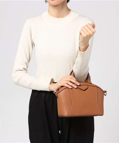 PLAIN CLOTHING(プレーンクロージング)の「ラウンドハンドバッグ/ショルダーバッグ【PLAIN CLOTHING】(ショルダーバッグ・レディース・ブラック/ボルドー/キャメル/グレー・FREE)」の10枚目の写真