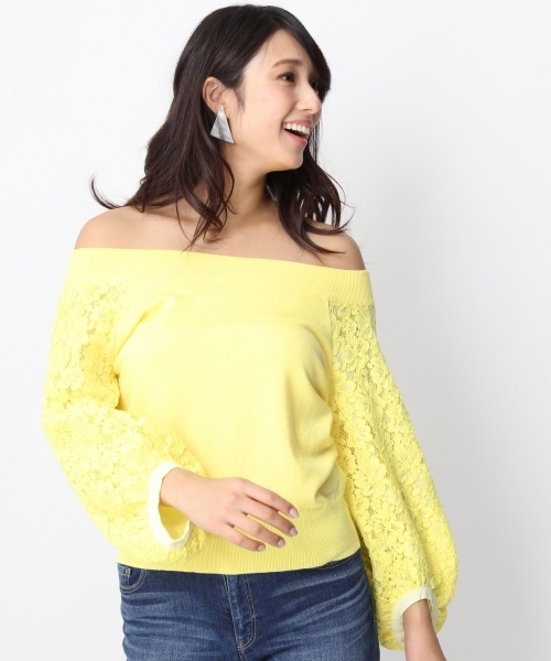 Andemiu（アンデミュウ）の「ソデレースオフショルニット748737（ニット/セーター・レディース・ホワイト/イエロー/ブルー・FREE）」の3枚目の写真