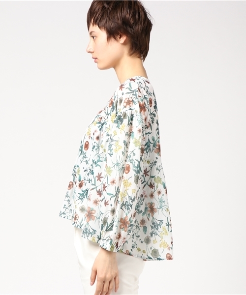 DOUBLE NAME（ダブルネーム）の「花柄ロマンチックブラウス（シャツ/ブラウス・レディース・オフホワイト/レッド/ブラック・FREE）」の10枚目の写真