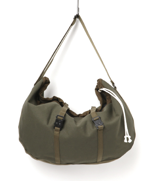 hobo（ホーボー）の「HOBO RND SHOULDER（トートバッグ・メンズ・ブラック/オリーブ・FREE）」の2枚目の写真