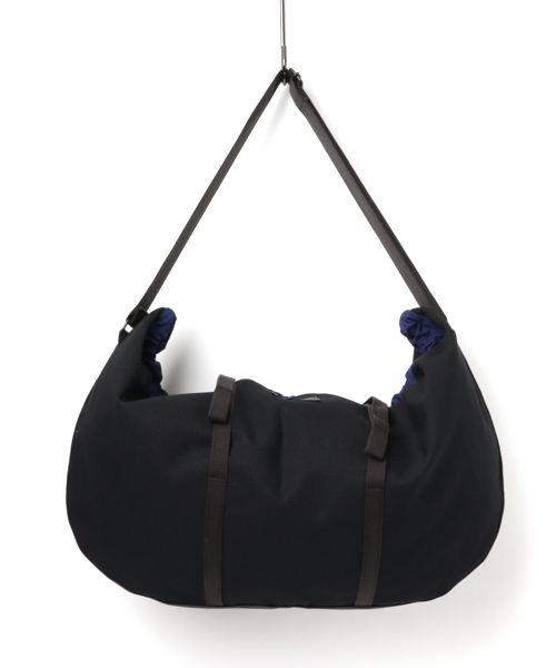 hobo（ホーボー）の「HOBO RND SHOULDER（トートバッグ・メンズ・ブラック/オリーブ・FREE）」の3枚目の写真