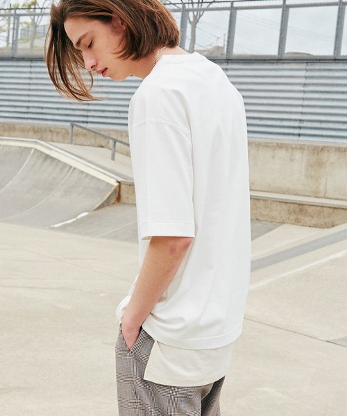 LIDNM（リドム）の「LIDNM/リドム/ヘビーウェイトシームレスTシャツ（Tシャツ/カットソー・メンズ・オフホワイト/ベージュ/オレンジ・SMALL/MEDIUM/LARGE）」の19枚目の写真