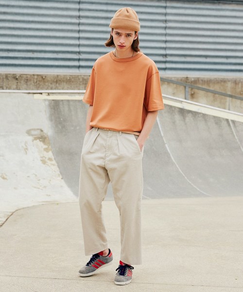 LIDNM（リドム）の「LIDNM/リドム/ヘビーウェイトシームレスTシャツ（Tシャツ/カットソー・メンズ・オフホワイト/ベージュ/オレンジ・SMALL/MEDIUM/LARGE）」の20枚目の写真