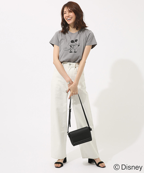 AZUL by moussy(アズールバイマウジー)の「モノクロ OLD MICKEY TEE(Tシャツ/カットソー・レディース・イエロー/グレー/ホワイト・SMALL/MEDIUM)」の8枚目の写真