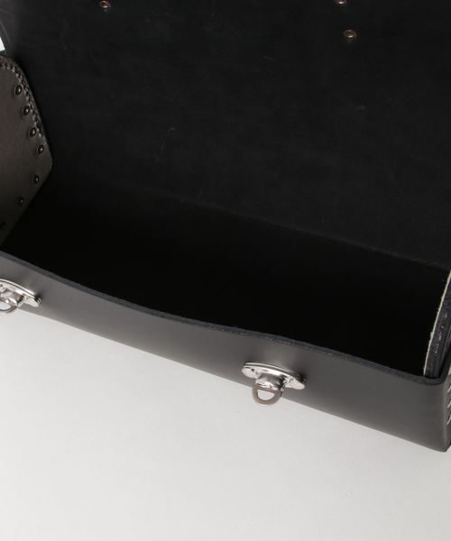 SALON adam et rope'（サロン アダム エ ロペ）の「【SASSI】Sacoche（ショルダーバッグ・レディース・ホワイト/ブラック/レッド/ブルー系その他4・FREE）」の7枚目の写真