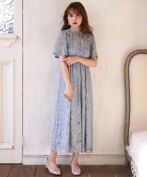 one after another NICE CLAUP（ワンアフターアナザーナイスクラップ）の「Vintageフラワーレースガウンワンピース（ワンピース・レディース・ベージュ/ブルー系その他・FREE）」の4枚目の写真