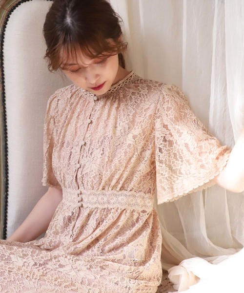 one after another NICE CLAUP（ワンアフターアナザーナイスクラップ）の「Vintageフラワーレースガウンワンピース（ワンピース・レディース・ベージュ/ブルー系その他・FREE）」の12枚目の写真