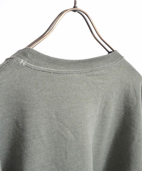 Champion（チャンピオン）の「【Champion】チャンピオン ピグメント加工 ライト裏起毛 オーバーサイズ クルーネックスウェット（スウェット・レディース・ベージュ/グリーン・M/L/XL）」の5枚目の写真