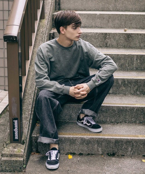 Champion（チャンピオン）の「【Champion】チャンピオン ピグメント加工 ライト裏起毛 オーバーサイズ クルーネックスウェット（スウェット・レディース・ベージュ/グリーン・M/L/XL）」の6枚目の写真