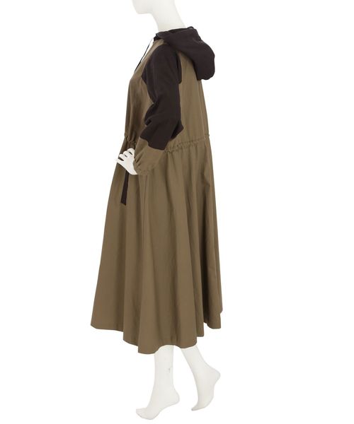 jouetie（ジュエティ）の「2WAY HOODIEワンピース（ワンピース・レディース・ベージュ/レッド/カーキ・MEDIUM）」の7枚目の写真