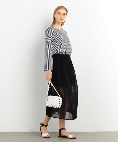 ARMANI EXCHANGE(アルマーニエクスチェンジ)の「【A|Xアルマーニ エクスチェンジ】ピンストライプ ブラウス(シャツ/ブラウス・レディース・ブラック/レッド・SMALL/MEDIUM/X-SMALL)」の6枚目の写真