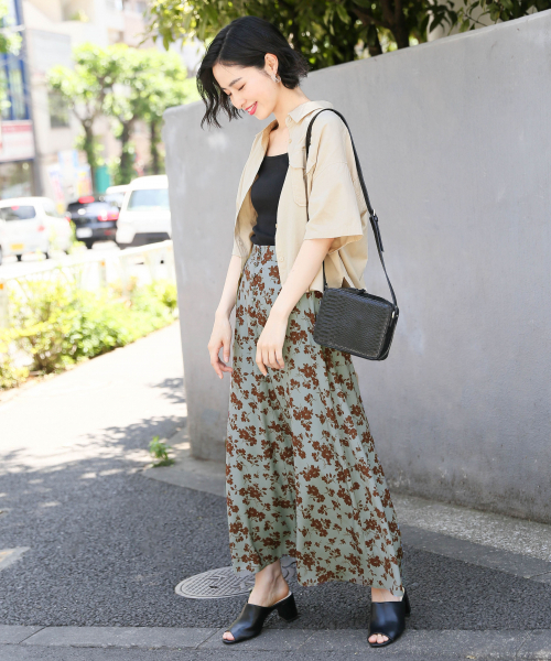 LOWRYS FARM(ローリーズファーム)の「スクエアショルダーBAG 844090(ショルダーバッグ・レディース・ブラック/ブラウン/グリーン・FREE)」の4枚目の写真