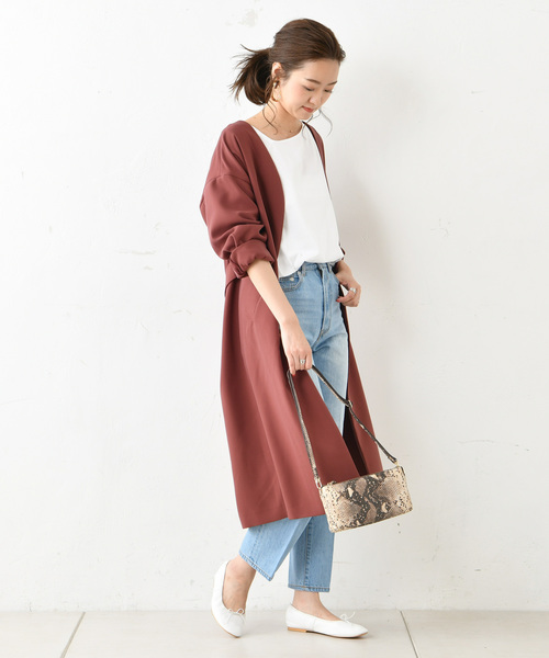 DouDou（ドゥドゥ）の「アシメネックT（Tシャツ/カットソー・レディース・オフホワイト/スミクロ/ベージュ/グレイッシュベージュ・FREE）」の8枚目の写真