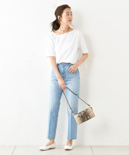 DouDou（ドゥドゥ）の「アシメネックT（Tシャツ/カットソー・レディース・オフホワイト/スミクロ/ベージュ/グレイッシュベージュ・FREE）」の14枚目の写真