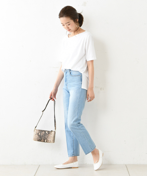 DouDou（ドゥドゥ）の「アシメネックT（Tシャツ/カットソー・レディース・オフホワイト/スミクロ/ベージュ/グレイッシュベージュ・FREE）」の15枚目の写真