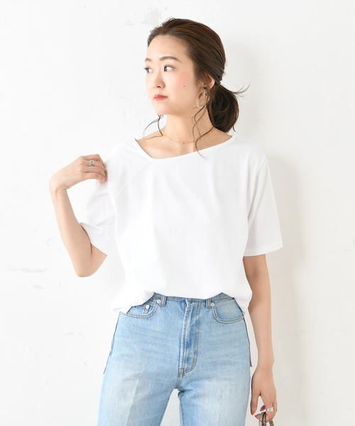 DouDou（ドゥドゥ）の「アシメネックT（Tシャツ/カットソー・レディース・オフホワイト/スミクロ/ベージュ/グレイッシュベージュ・FREE）」の17枚目の写真