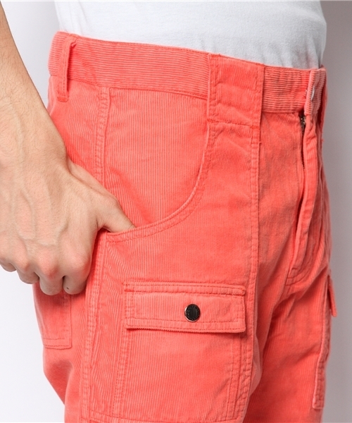 BEAMS(ビームス)の「○BEAMS / S/L コーデュロイ ショーツ(カーゴパンツ・メンズ・オレンジ/ロイヤルブルー/ネイビー・X-LARGE/MEDIUM/SMALL/LARGE)」の5枚目の写真