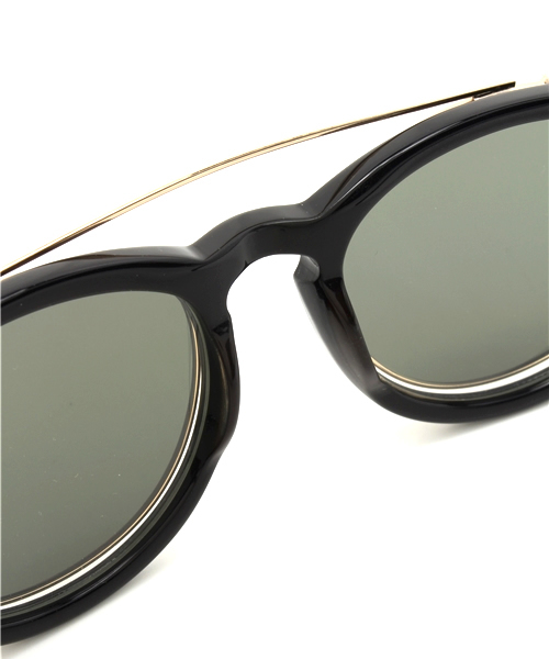 AMERICAN RAG CIE（アメリカンラグシー）の「HAN KJOBENHAVN/104-HKN-TIMELESS-CLIP（サングラス・メンズ・ブラック/イエロー系その他・FREE）」の5枚目の写真