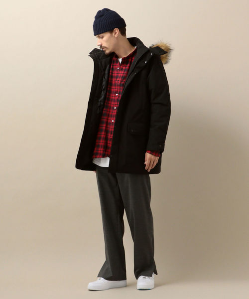 SHIPS(シップス)の「SU: TW SOLOTEX(R) スリット パンツ(その他パンツ・メンズ・グレー/ベージュ・SMALL/MEDIUM/LARGE/X-LARGE)」の10枚目の写真