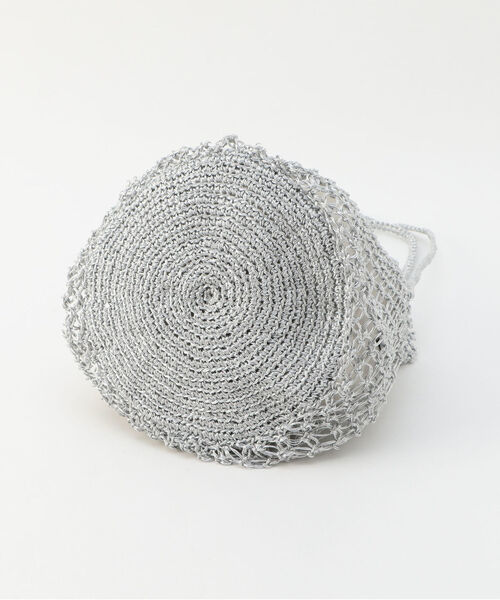 NOLLEY’S(ノーリーズ)の「【BAGMATI/バグマティ】メタリック編みミニバッグ(かごバッグ・レディース・ブラック/シルバー・FREE)」の4枚目の写真