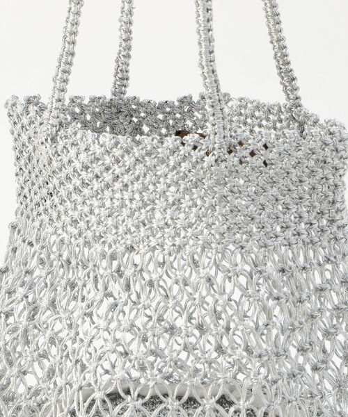 NOLLEY’S(ノーリーズ)の「【BAGMATI/バグマティ】メタリック編みミニバッグ(かごバッグ・レディース・ブラック/シルバー・FREE)」の9枚目の写真