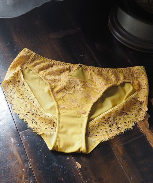 AMPHI（アンフィ）の「AMPHI/シンプル×レース　ショーツ（ショーツ・レディース・ブルー/アイボリー/テラコッタ/チャコールグレー/オレンジ/モスグリーン/コーラルピンク/ネイビー/バーガンディー/ホワイト/マスタード/ライトインディゴブルー/キャメル/ダークグリーン/クリアグリーン/ライトピンク/ライトグレー/ライトパープル/オリーブ/サックスブルー/ベージュ/ブラック/ホワイト×パープル/ミント・MEDIUM/LARGE）」の19枚目の写真