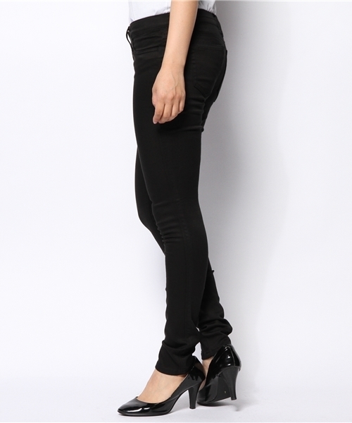 MOUSSY(マウジー)の「ISKO EMOTION COLOR JEGGINGS(その他パンツ・レディース・ホワイト/ブラック/グレー/ネイビー/ワインレッド/ダークグリーン・0/1/3/2)」の7枚目の写真