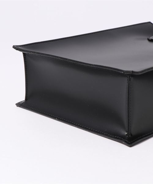 SOLPRESA（ソルプレーサ）の「【Ja】【SOLPRESA】SQUARE  MINI FLAT TOTE（トートバッグ・レディース・ブラック/ブラウン/グレイッシュベージュ・FREE）」の5枚目の写真