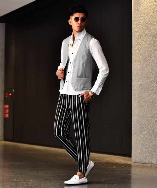 JOKER（ジョーカー）の「かすれ織りジレ フォーマル【セットアップ対象アイテムあり】（ベスト・メンズ・ベージュ/チャコール/グレー・XL/L/M）」の4枚目の写真