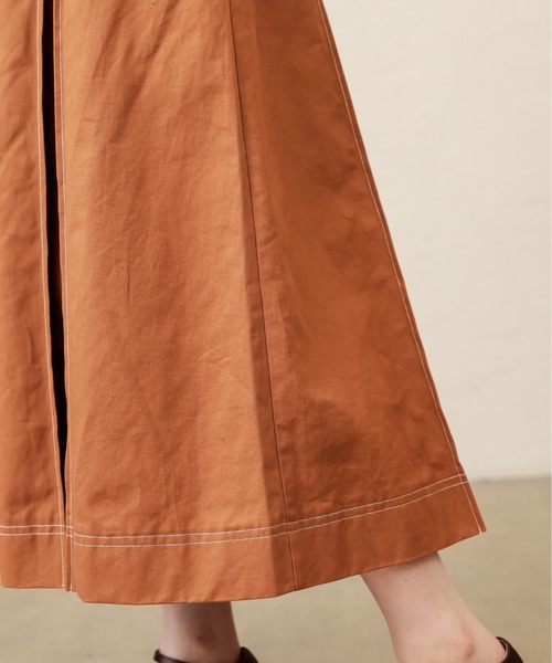 natural couture（ナチュラルクチュール）の「【WEB限定カラー有り】配色ステッチジャンスカ（ジャンパースカート・レディース・ブラウン/ブルー系その他/ベージュ・FREE）」の14枚目の写真