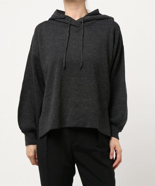 KOBE LETTUCE(コウベレタス)の「サイドスリットフーディニットトップス(ニット/セーター・レディース・アイボリー/チャコール/オレンジ/オリーブ/グレイッシュベージュ/パープル/ブラック・FREE)」の20枚目の写真