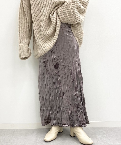 apres jour mignon(アプレジュールミニョン)の「ワッシャーベロアスカート【ZOZOTOWN限定アイテム】(スカート・レディース・ダークブラウン/ベージュ/ラベンダー・X-LARGE/フリー)」の16枚目の写真
