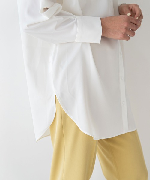 rectangle（レクタングル）の「2wayショルダータックシャツ（シャツ/ブラウス・レディース・ブラック/ベージュ/オフホワイト・FREE）」の7枚目の写真