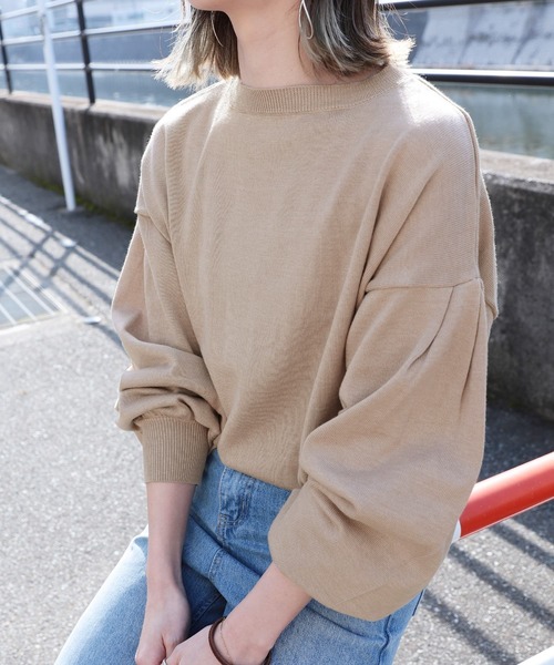 reca（レカ）の「ボリューム袖クルーネックニット（ニット/セーター・レディース・ベージュ/アイボリー/ラベンダー・M）」の7枚目の写真