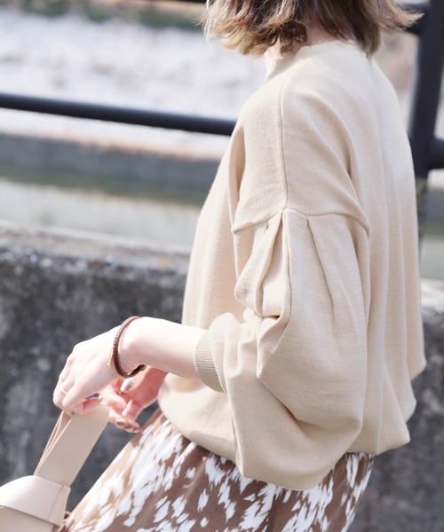 reca（レカ）の「ボリューム袖クルーネックニット（ニット/セーター・レディース・ベージュ/アイボリー/ラベンダー・M）」の9枚目の写真