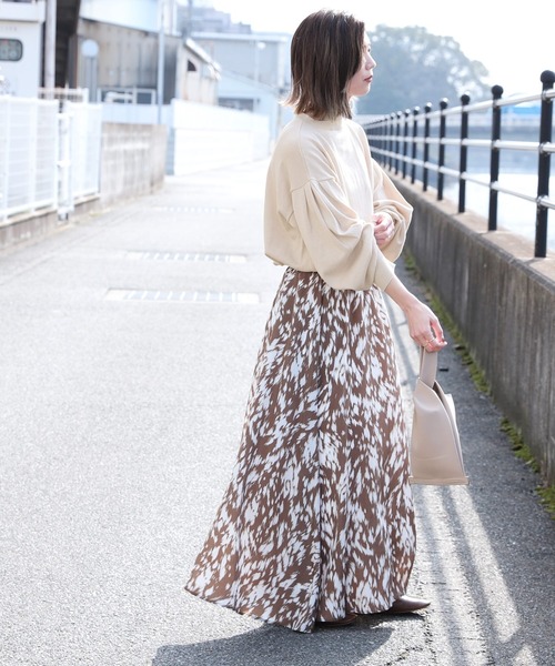 reca（レカ）の「ボリューム袖クルーネックニット（ニット/セーター・レディース・ベージュ/アイボリー/ラベンダー・M）」の10枚目の写真