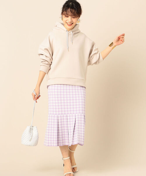 NOLLEY’S（ノーリーズ）の「【WEB限定】ドルマンパーカー（パーカー・レディース・グレイッシュベージュ/ブラウン/ラベンダー/サックスブルー・38）」の17枚目の写真