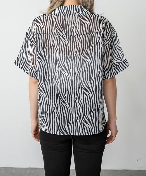 RASVOA(ラスボア)の「ゼブラオープンシアーシャツ(シャツ/ブラウス・レディース・グリーン/ブラウン/ブラック・FREE)」の15枚目の写真