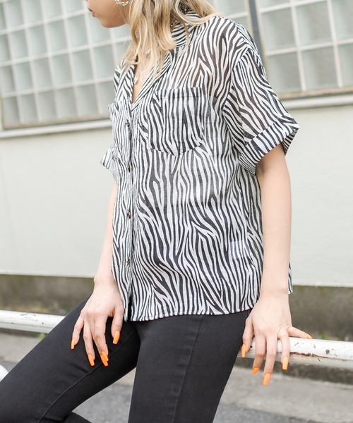 RASVOA(ラスボア)の「ゼブラオープンシアーシャツ(シャツ/ブラウス・レディース・グリーン/ブラウン/ブラック・FREE)」の13枚目の写真